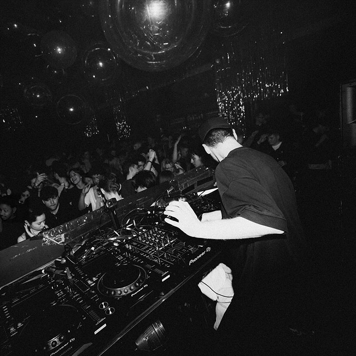 G+UNENBERG - Like a Zipper [2025]